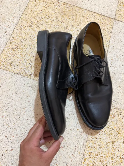 Chaussures homme en cuir véritable original venue de France p44 