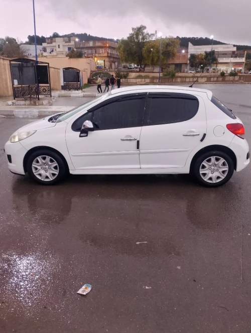 Peugeot 207 2012 207