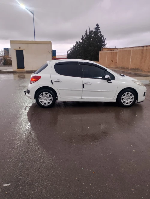 Peugeot 207 2012 207