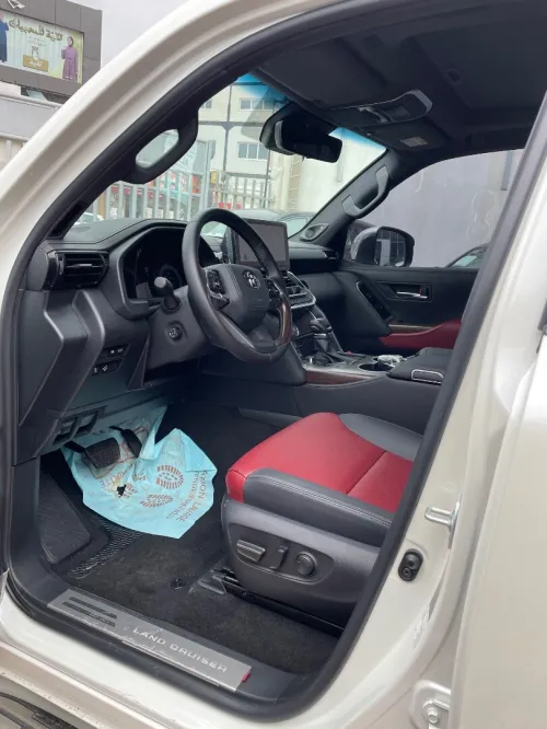 Toyota Land Cruiser  2026 Vxs