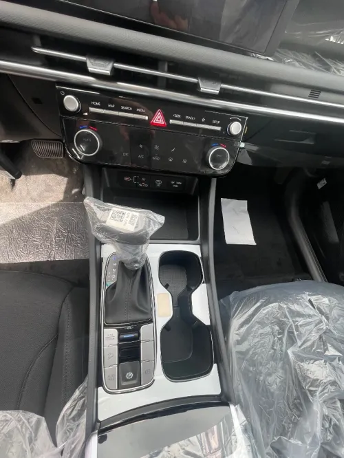 Hyundai TUCSON 2025 