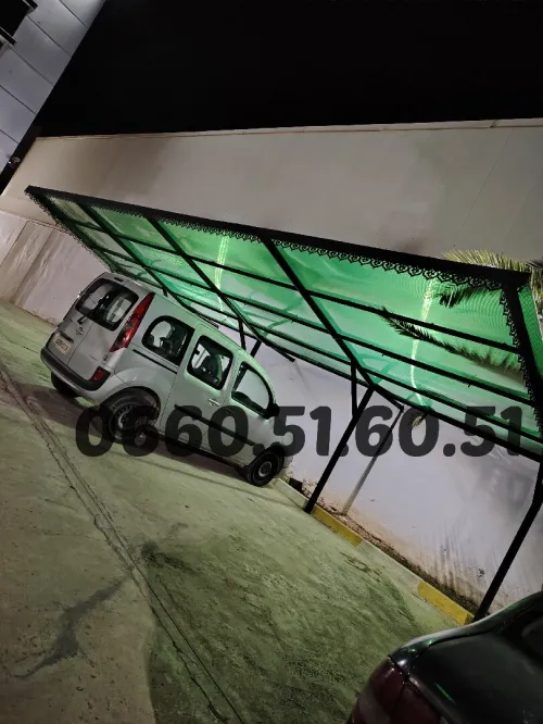 Fabrication abris de voiture