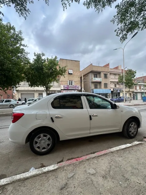Dacia Logan 2016 La base clim