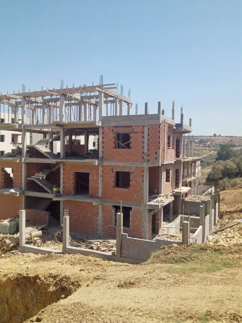 Travaux de bâtiments villas et maçonnerie, aménagement appartement retrouvé au SKIKDA