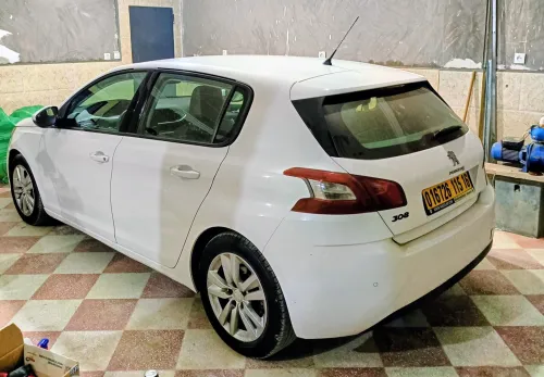 Peugeot 308 T9 2015 Active