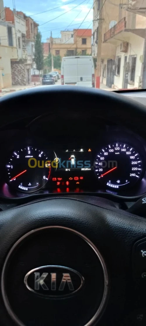 Kia Carens 2014 Premium