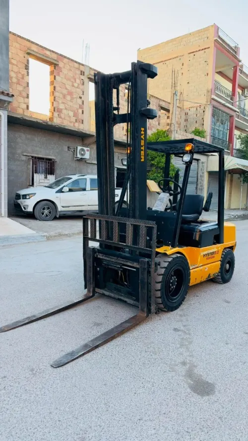 Clark Hyster isuzu 2000