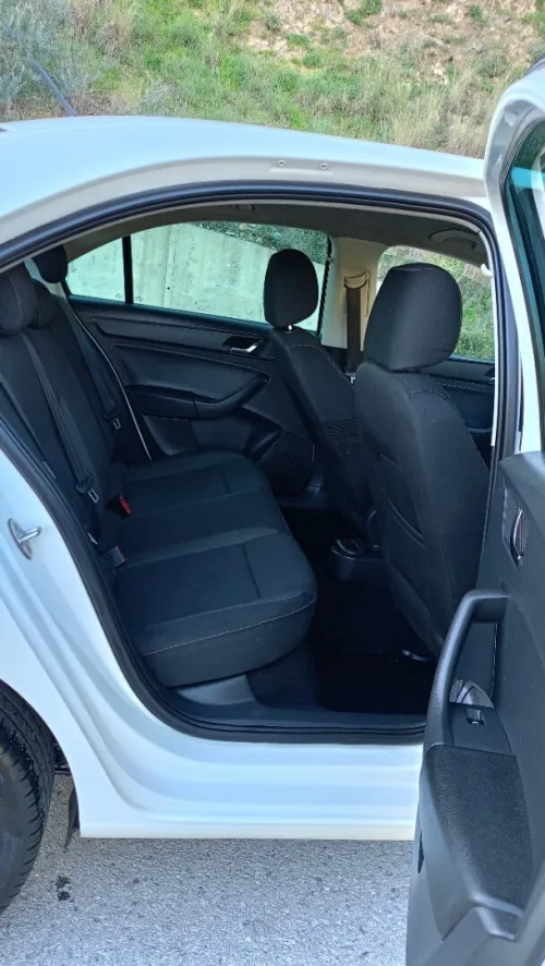 Skoda Rapid 2015 Ambition