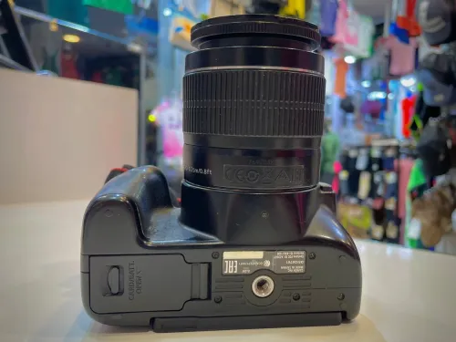 Canon 250d + objectif 18-55mm EFS