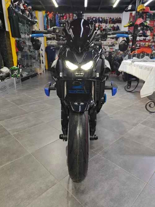 Kawasaki Z 900 2025