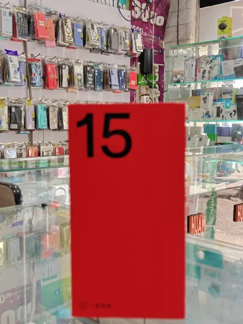 OnePlus 15 "