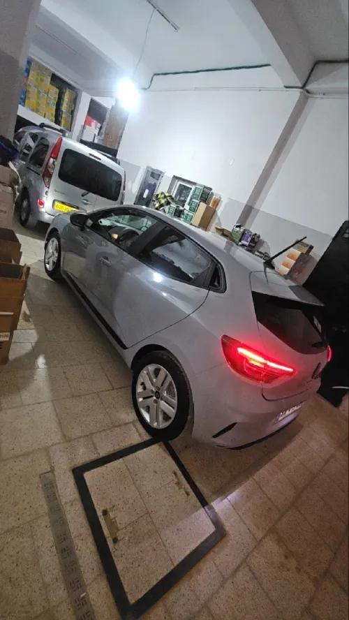 Renault Clio 5  2024 Evolution
