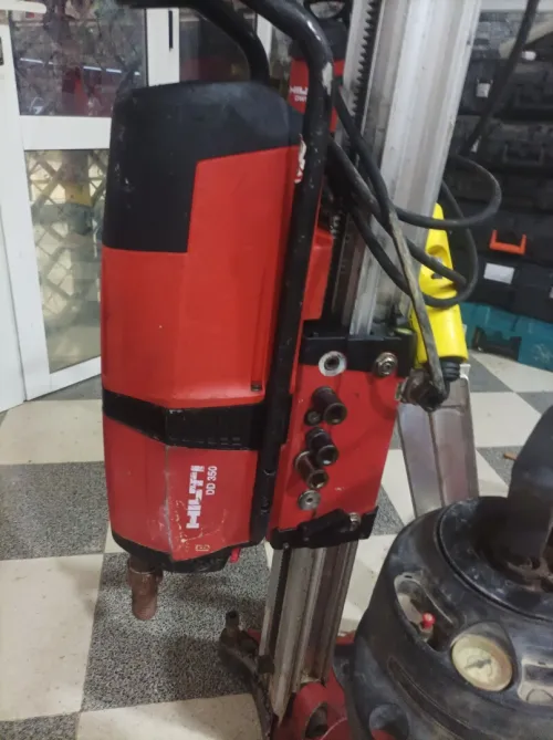 Carotteuse hilti DD 350