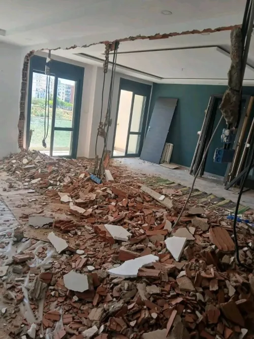 ديكباج بيكاج تكسير الجدران والبلاط 