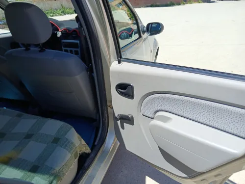 Dacia Logan 2006 Toutes options