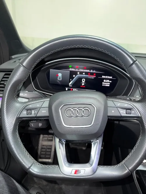 Audi Q5 2023 S-line
