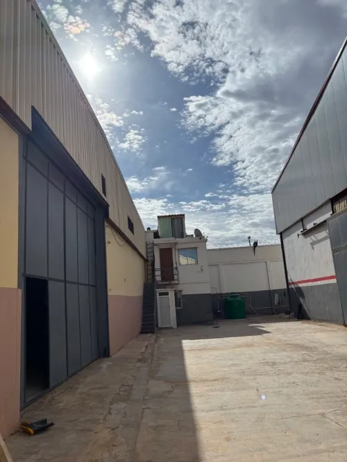 Location Hangar Oran Es senia
