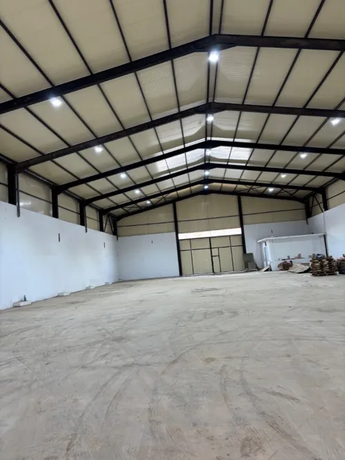 Location Hangar Oran Es senia