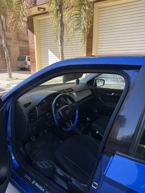 Skoda Fabia 2017 Style (avec toit panoramique)