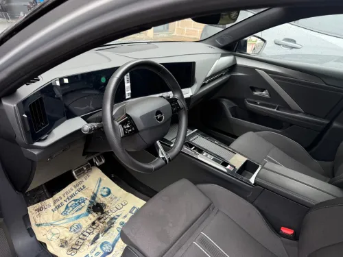 Opel Astra 2025 Gesline