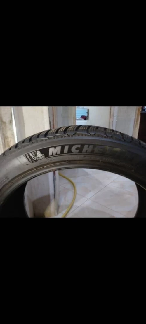 pneu michelin 265/40R20