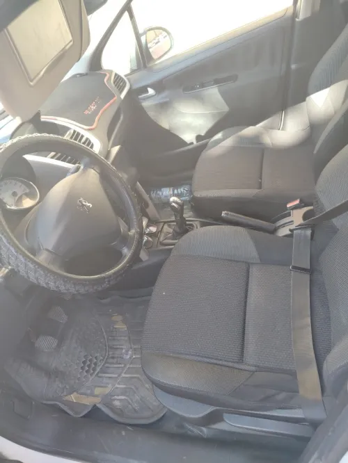 Peugeot 207 2012 