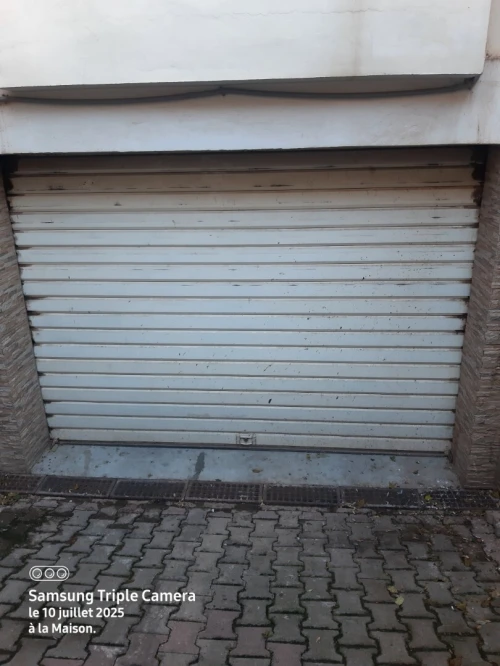 Rideau metallique pour garage