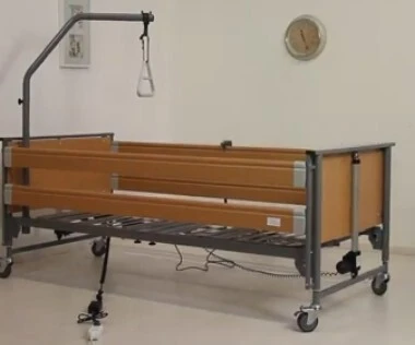 Lit médical USA et allemand  électrique 6 positions promo