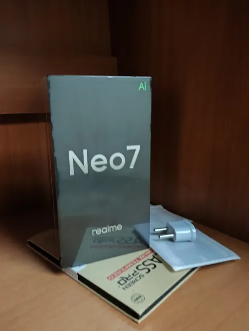 Realme Neo7 12/256 cachté
