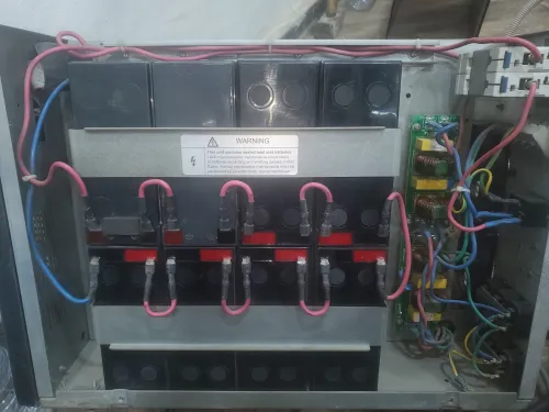 réparation et maintenance onduleur et redreseur est matériel électronique 
