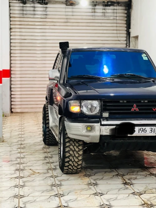 Mitsubishi Pajero Court 1996 Pajero Court
