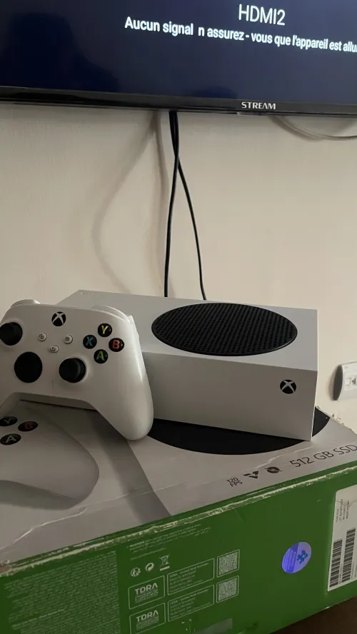 Xbox series s avec manette original