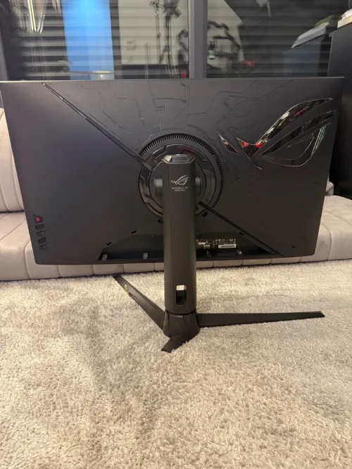 À vendre : Écran Gaming ASUS ROG XG32UQ (4K, 160Hz)