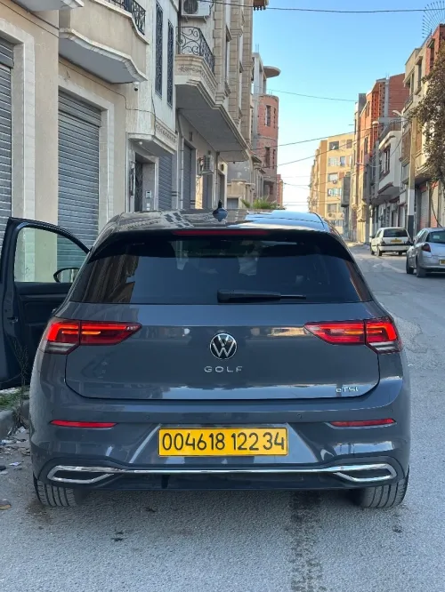Volkswagen Golf 8 2022 Active