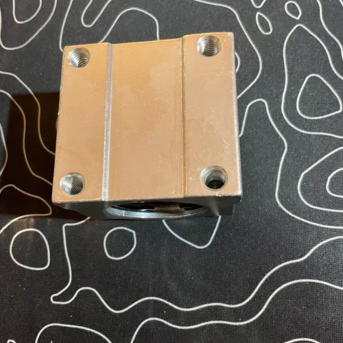 SCS20UU Linear Bearing Block (20mm) | Palier linéaire SCS20UU (20mm) pour CNC