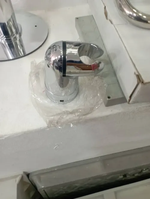 Accessoires de salle de bain arrivé de Spain
