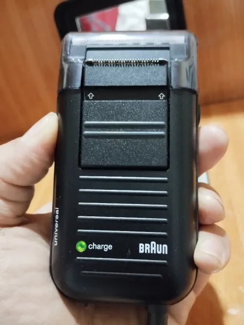 Rasoir Électrique BRAUN 5556 rechargeable