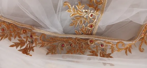 Caftan avec voile