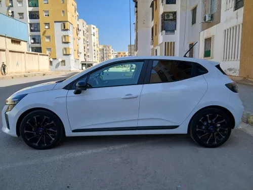Renault Clio 5  2024 Evolution