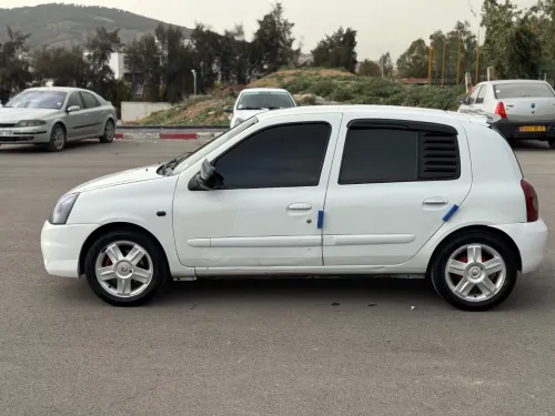 Renault Clio Campus 2012 