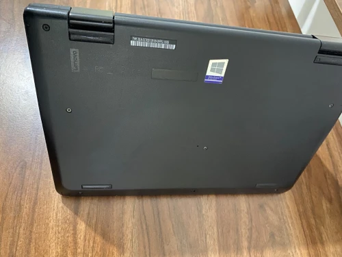 Lenovo ThinkPad Yoga11e i5 8GB 128 SSD 11.6 Pouces Tactile