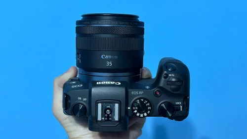 Canon EOS RP + Lens RF35mm F1.8 MACRO