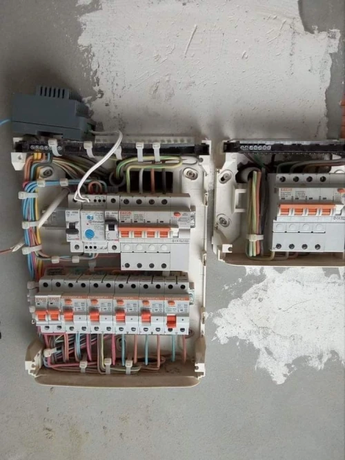  électricien batiment 