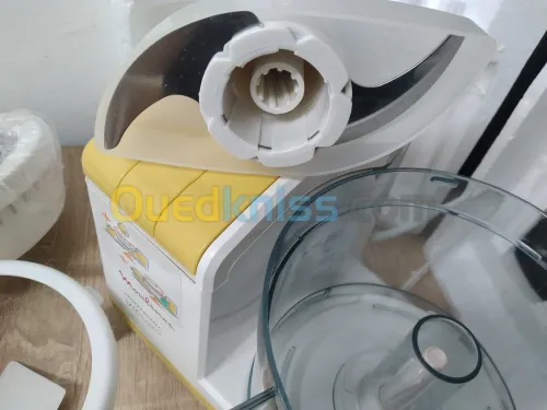 Vends robot multifonction moulinex 