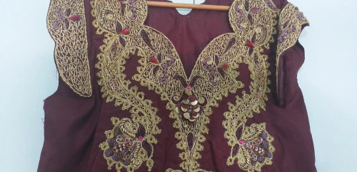 Robe traditionnelle annabi