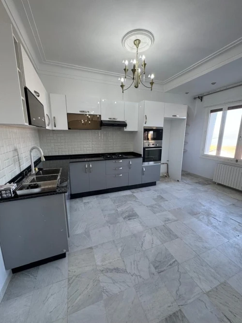 Location Appartement Niveau de villa F4 Alger Mohammadia