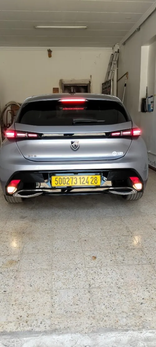 Peugeot 308 2024 First Edition