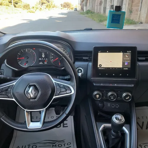 Renault Cloi5 2021 Beznese