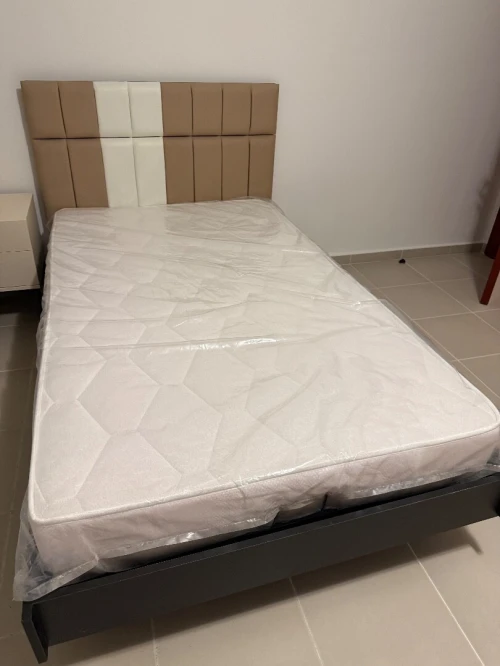 Chambre à coucher une personne