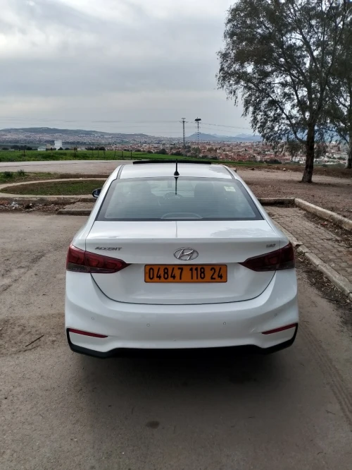 Hyundai Accent RB  4 portes 2018 Accent RB  4 portes